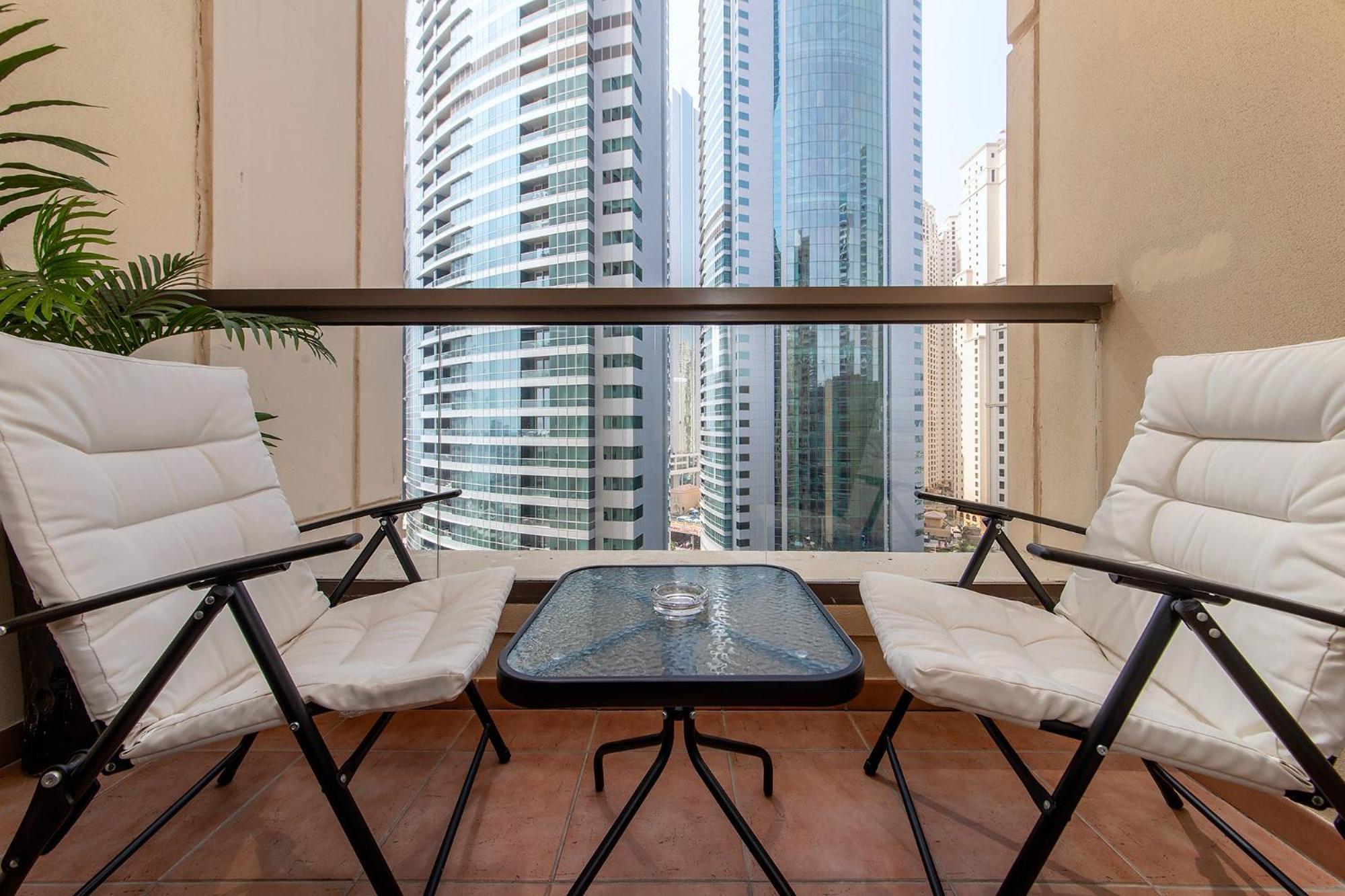 Excellent 1bdr At Bahar 6 Appartement